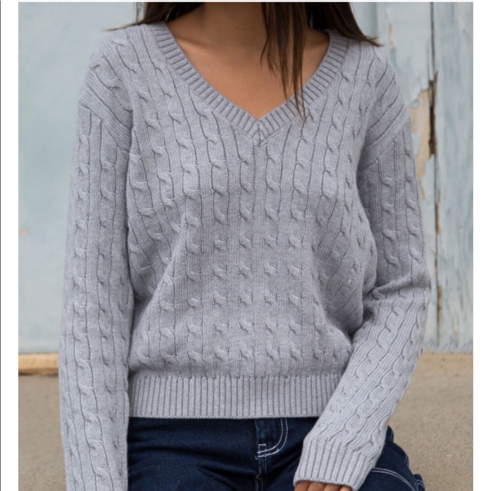 BRANDY MELVILLE navy sweater